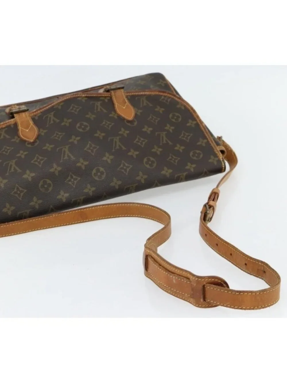 Louis Vuitton pre owned